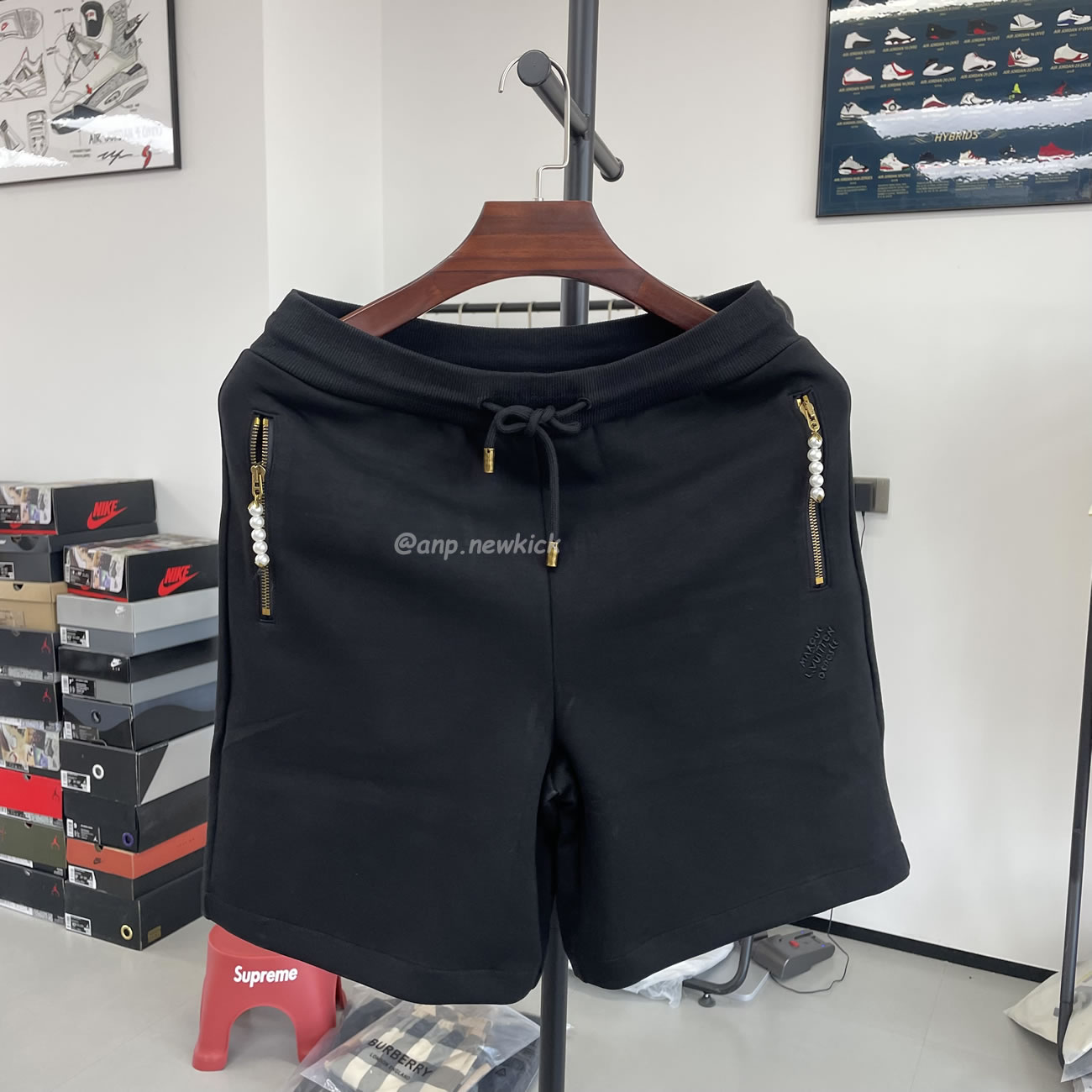 Louis Vuitton Embroidered Jersey Shorts (3) - www.newkick.vip